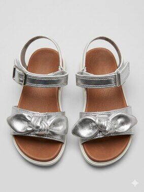 NEW! Thereabouts Lil Ruby 6M Silver Girls Summer Shoes Sandals
